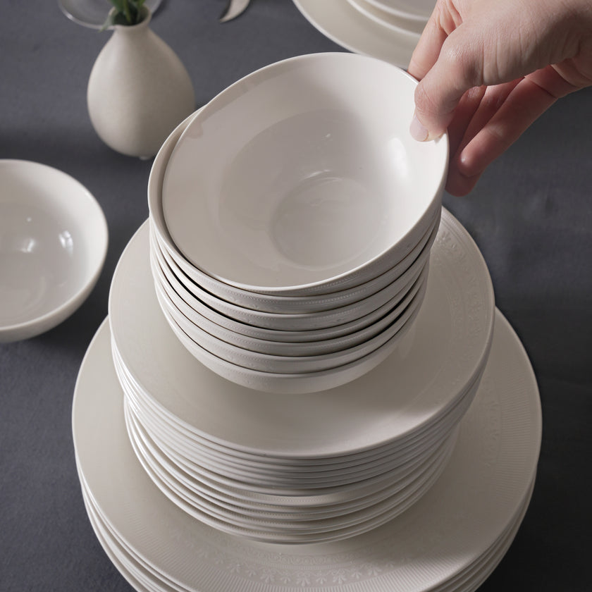 Karaca Arte 53 Parça 12 Kişilik New Bone Yemek Takımı