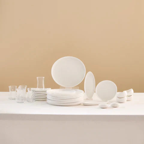 Karaca Bone China Olla 28 Parça 6 Kişilik Kahvaltı Seti, Beyaz