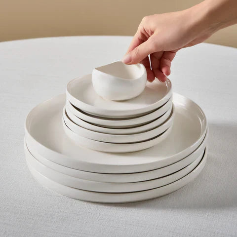Karaca Bone China Olla 28 Parça 6 Kişilik Kahvaltı Seti, Beyaz