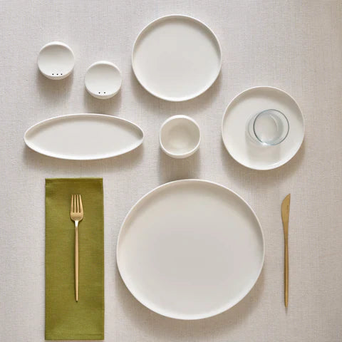 Karaca Bone China Olla 28 Parça 6 Kişilik Kahvaltı Seti, Beyaz