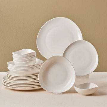 Karaca Stream Bone China Rubicon 6 Kişilik 24 Parça Yemek Takımı, Beyaz