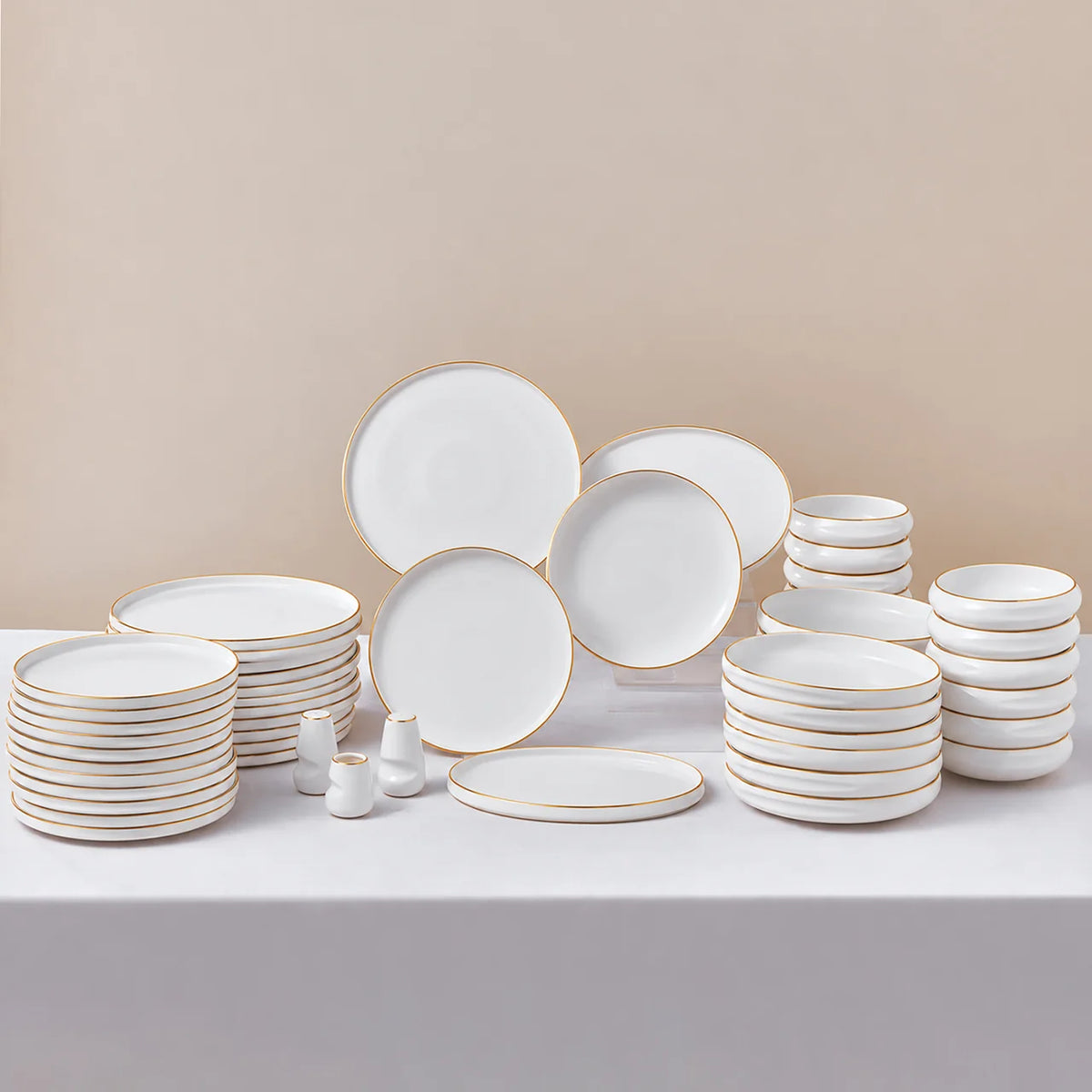 Karaca Stream Bone China Sunset 53 Parça 12 Kişilik Servis Takımı, Gold