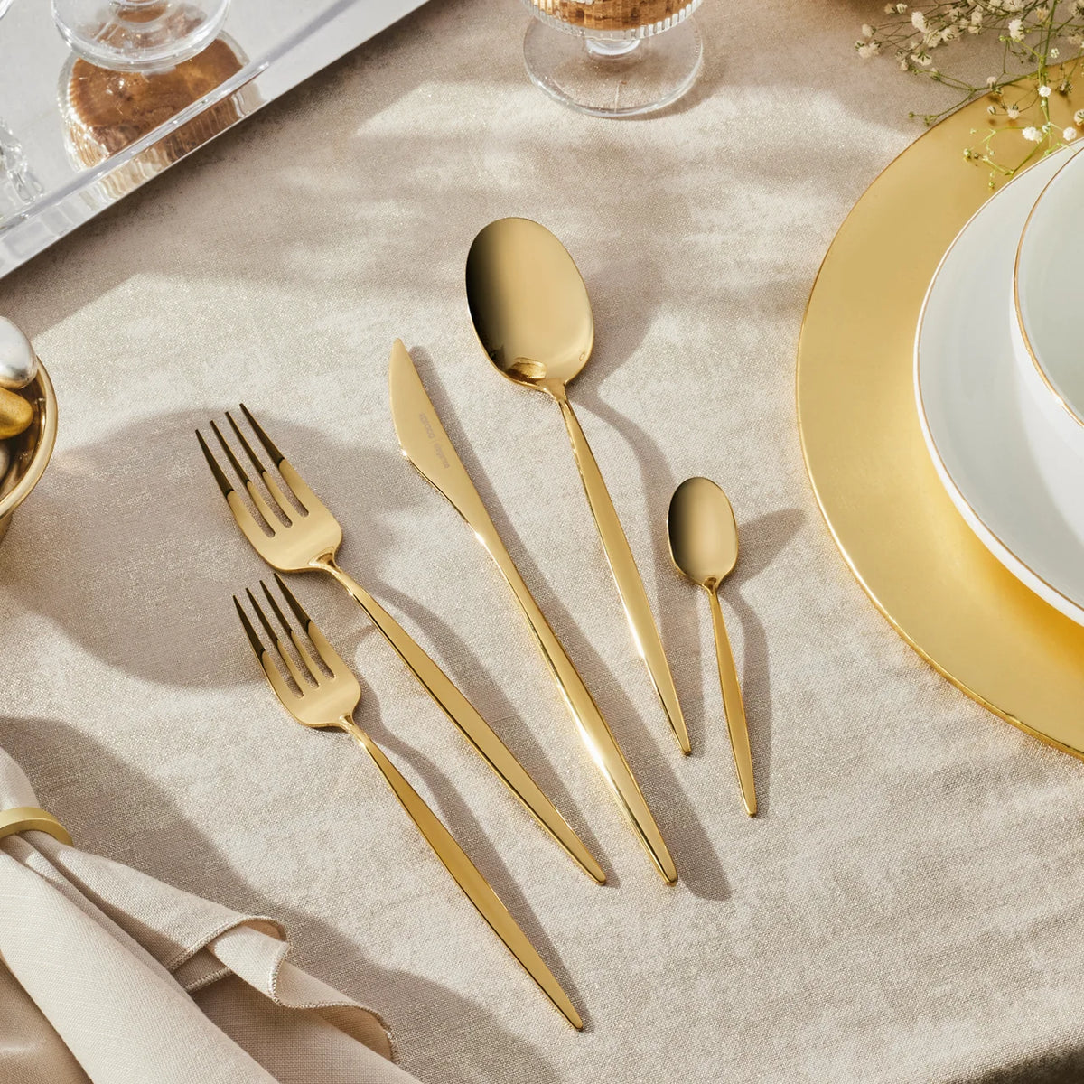 Karaca Lizbon 30 Parça 6 Kişilik Gold Çatal Kaşık Bıçak Takımı