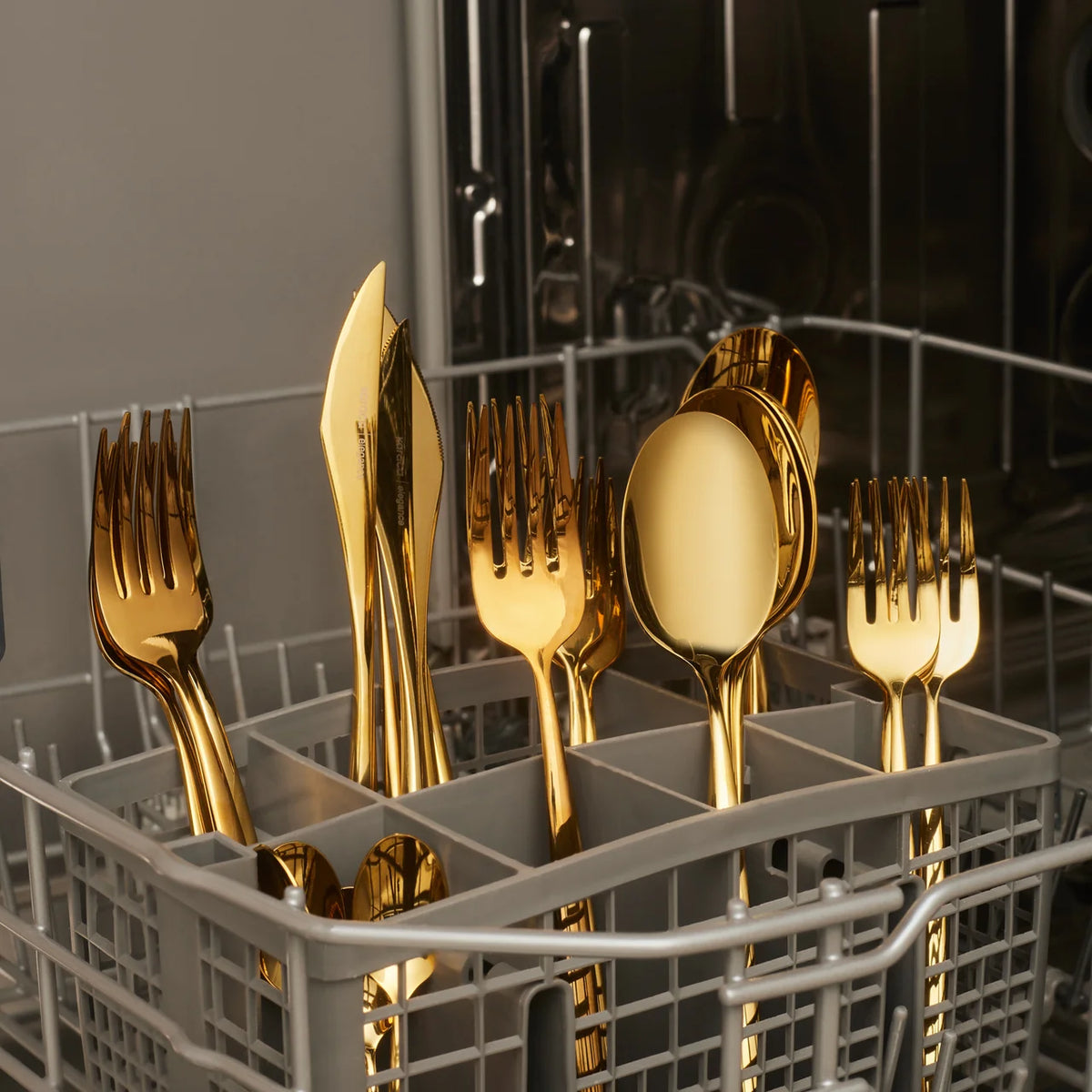 Karaca Lizbon 30 Parça 6 Kişilik Gold Çatal Kaşık Bıçak Takımı
