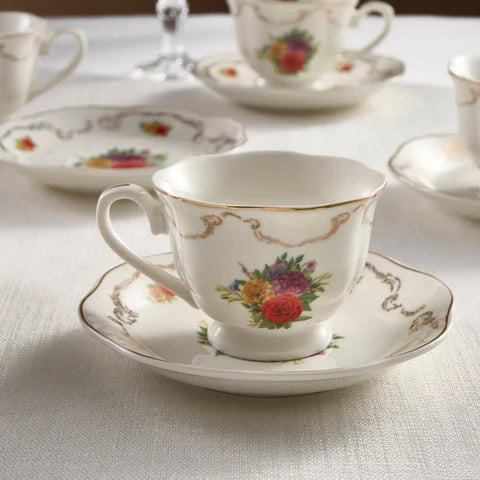 Karaca Antique 4-delige theeservies voor 2 personen, 200 ml