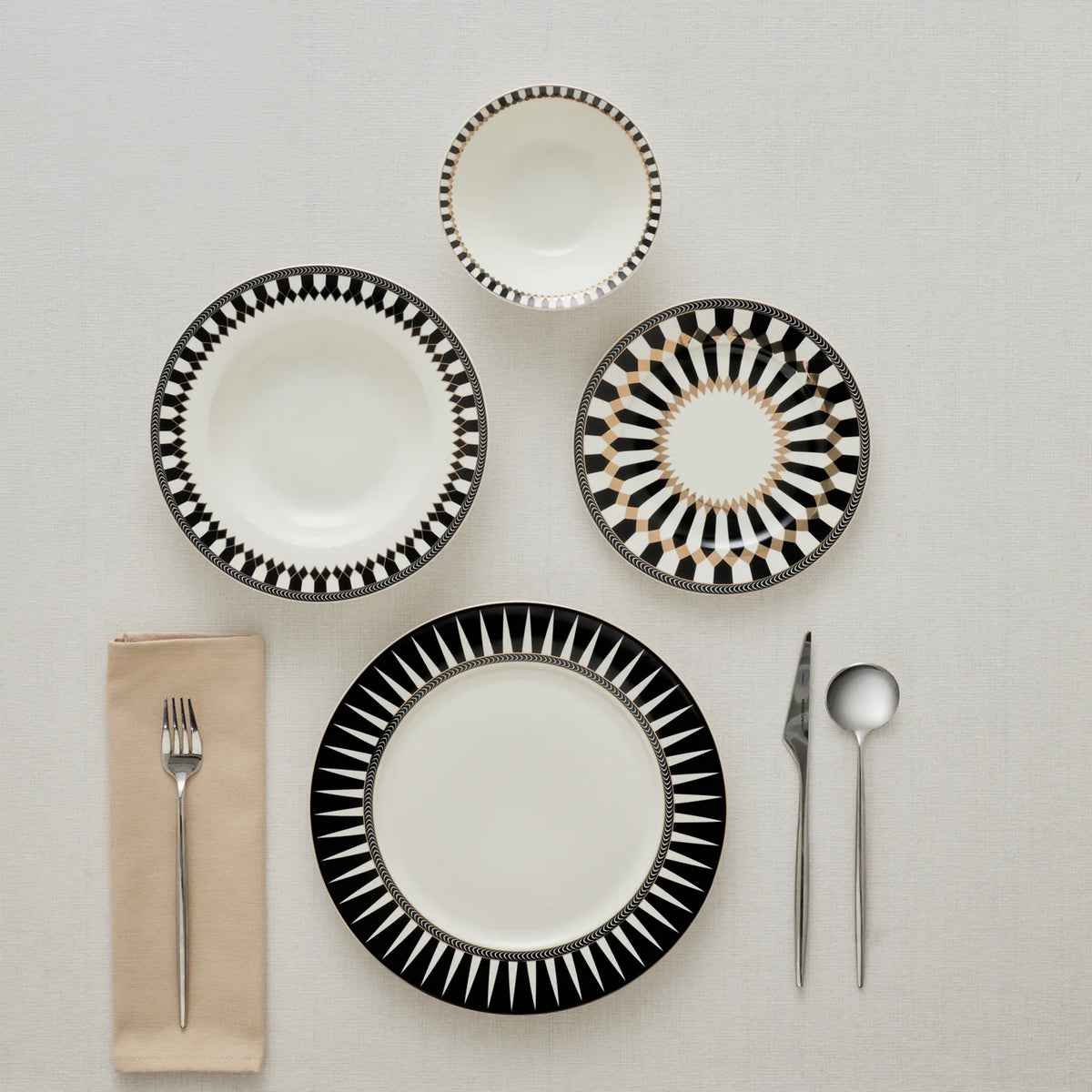 Karaca Elegance Bone Helsinki 24 Parça 6 Kişilik Yemek Takımı