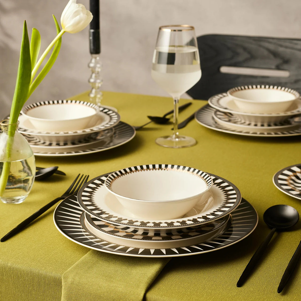 Karaca Elegance Bone Helsinki 24 Parça 6 Kişilik Yemek Takımı