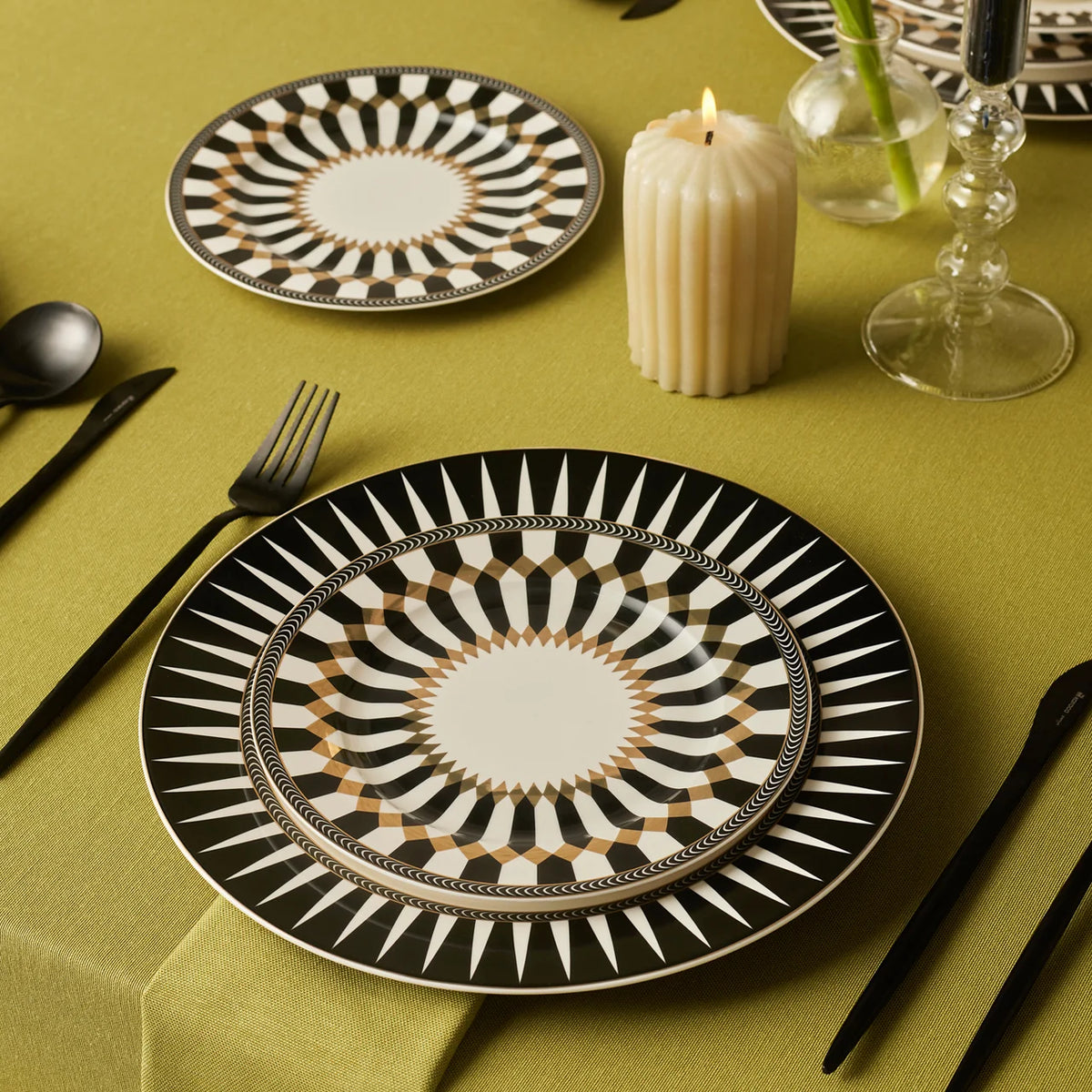 Karaca Elegance Bone Helsinki 24 Parça 6 Kişilik Yemek Takımı