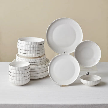 Karaca Stream Bone China Pumpkin 6 Kişilik 24 Parça Yemek Takımı, Beyaz