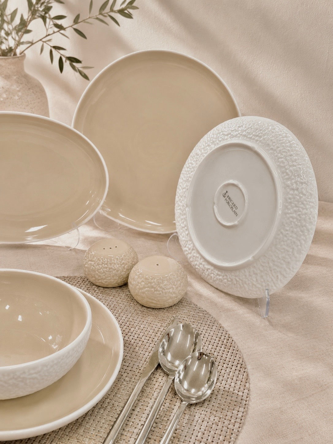 Barles Stone servies voor 6 personen - 27-delig