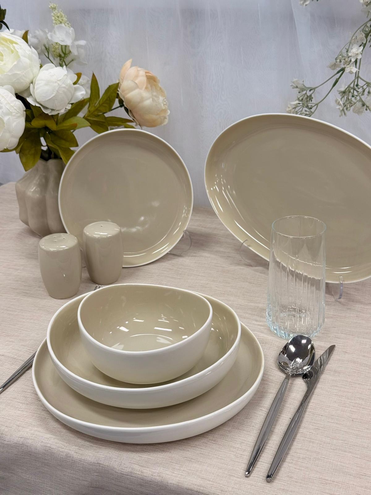 Service de table Bricard Colmar blanc taupe pour 6 personnes - 27 pièces
