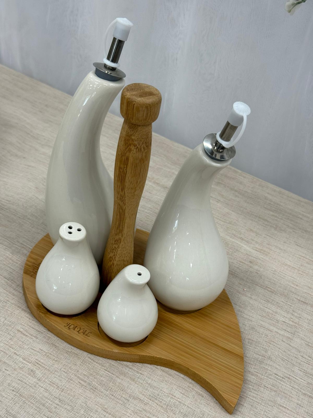 Ensemble d'huiles et d'épices Hayal