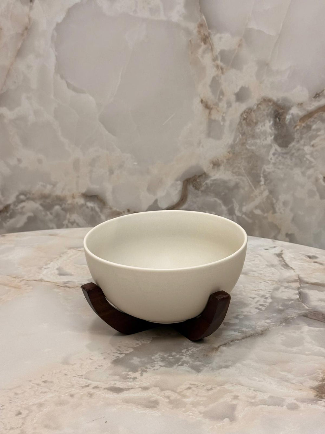 Bavary Terra Keramikschale mit Holzfuß, 7''