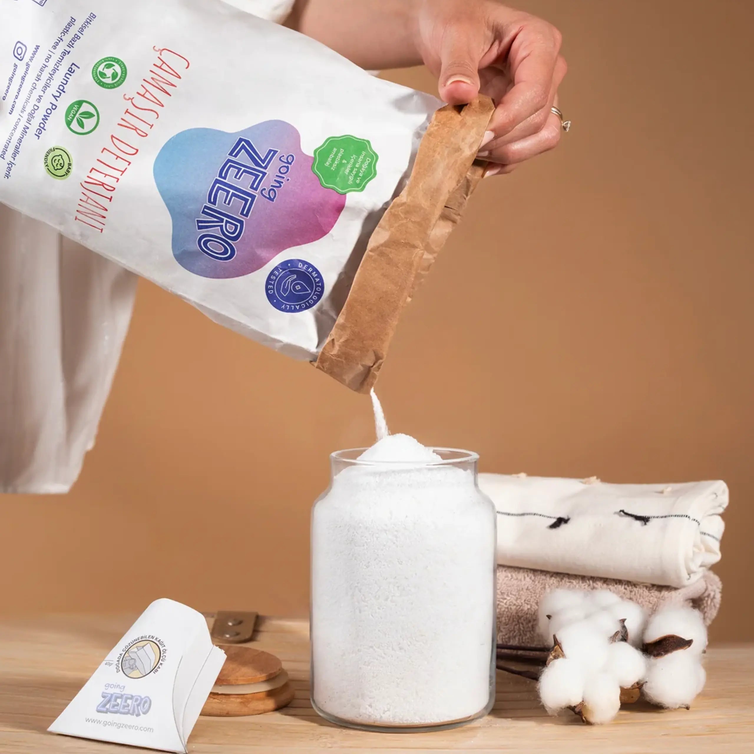 Zeero Natuurlijk geconcentreerd wasmiddel - Op basis van plantaardige en minerale ingrediënten - 40 wasbeurten