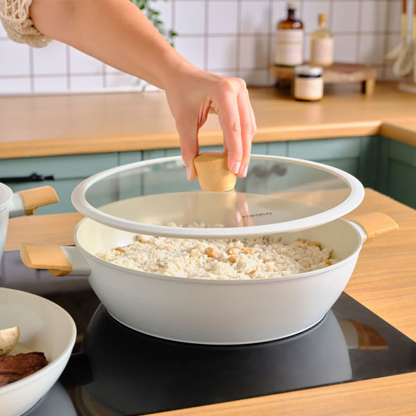 Ensemble de 7 casseroles Karaca Swiss Crystal Almond Cream, compatibles avec l'induction