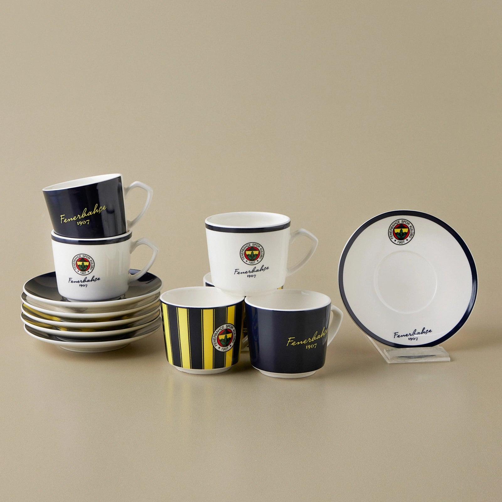 Karaca x Fenerbahçe Lisanslı 6 Kişilik Kahve Fincan Takımı 80 ml